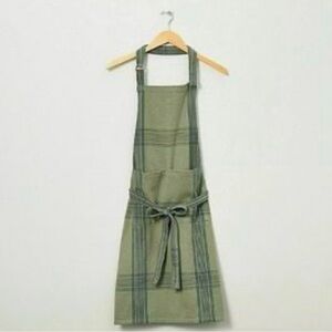 NWT | Hearth & Hand with Magnolia Apron | Green Plaid